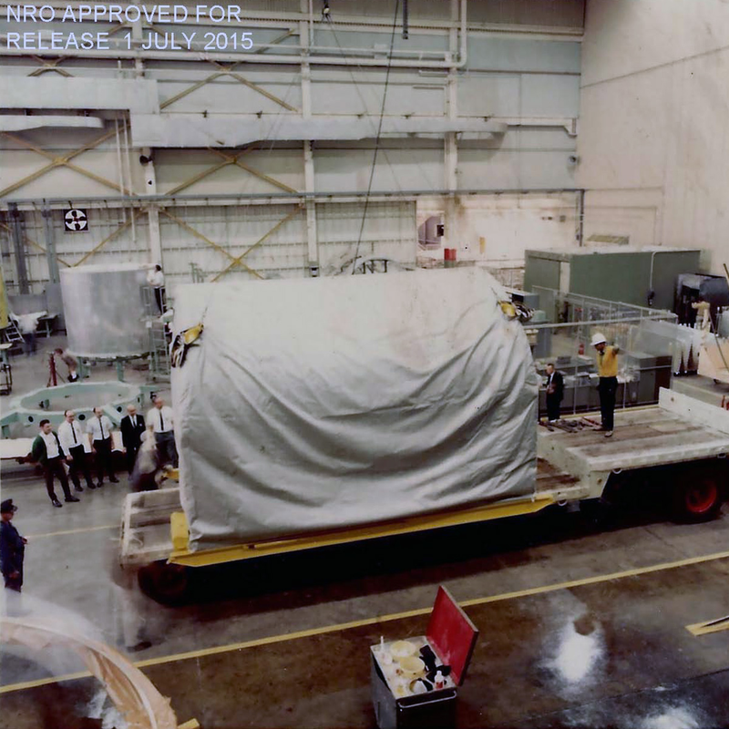 Illustration for article titled Newly Declassified Photos Show The Crewed USAF Spy Spacecraft That Almost Was